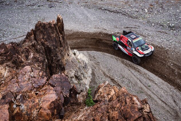 Stark: Gesamtzweite! Al-Rajhi und von Zitzewitz machen bei der „Dakar“ viel Boden gut