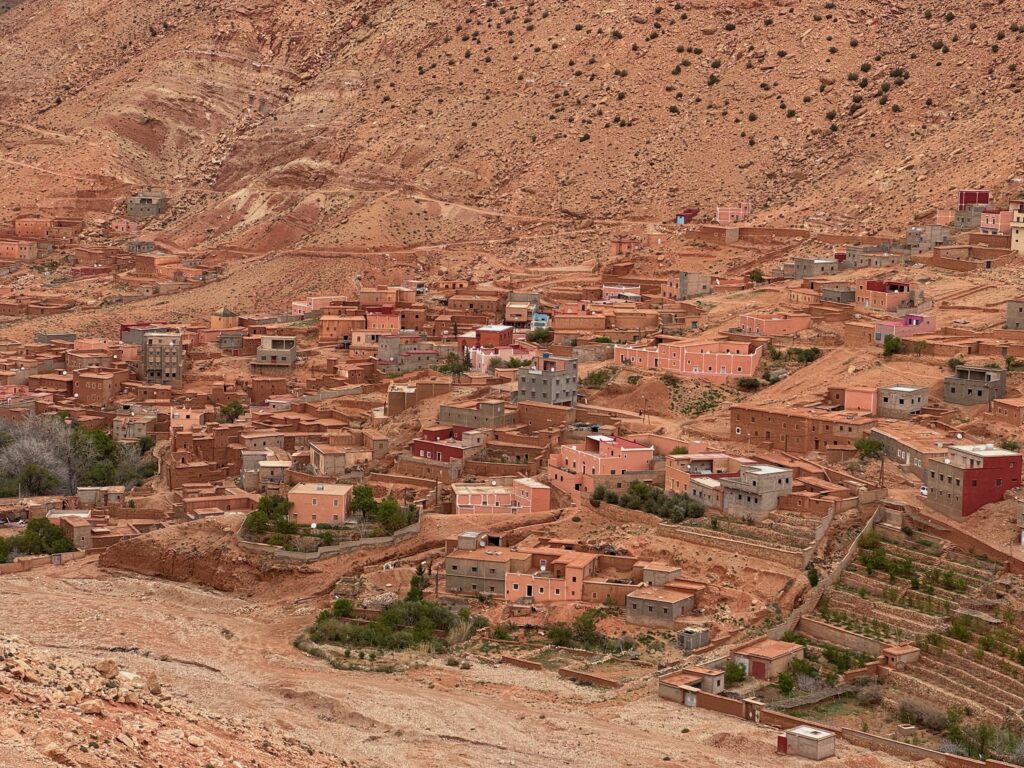 Bergdorf im Atlas, Marokko by Thommy